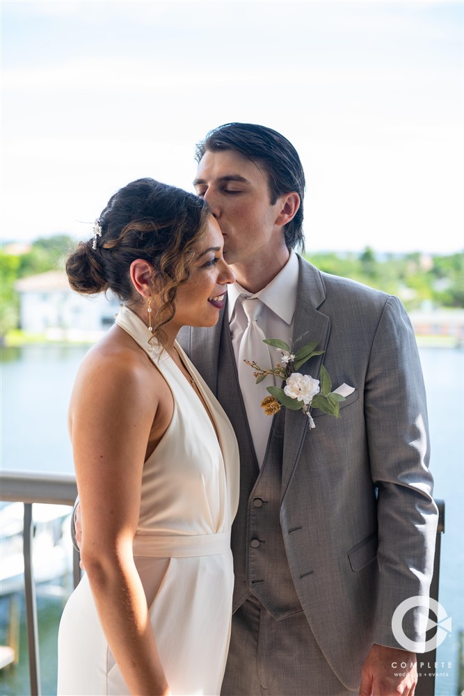 Hotel Zamora balcony wedding portraits.