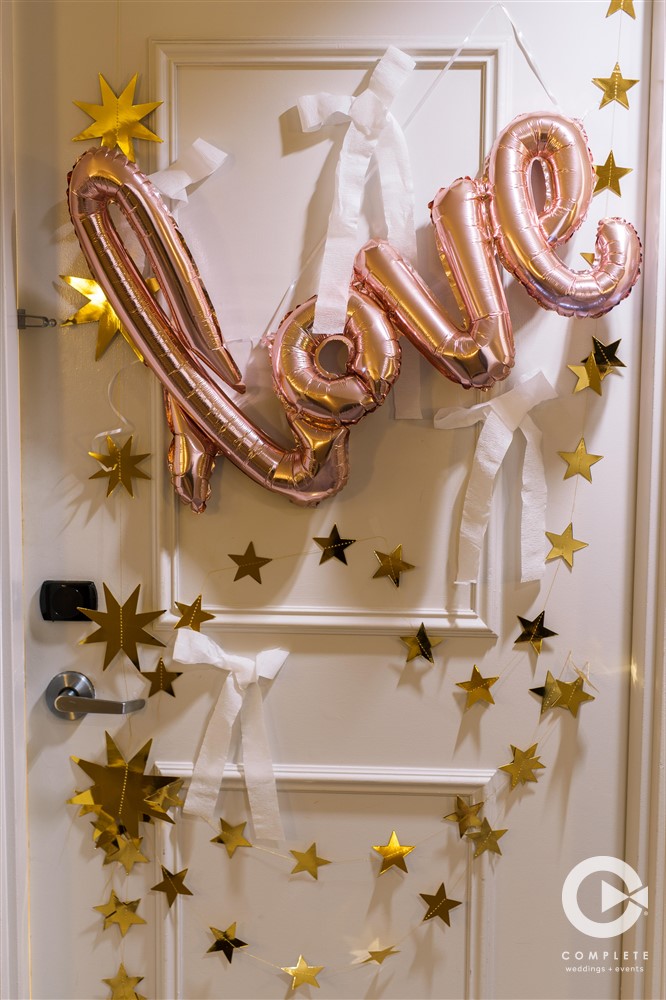 Hyatt Regency Clearwater bridal suite decor.